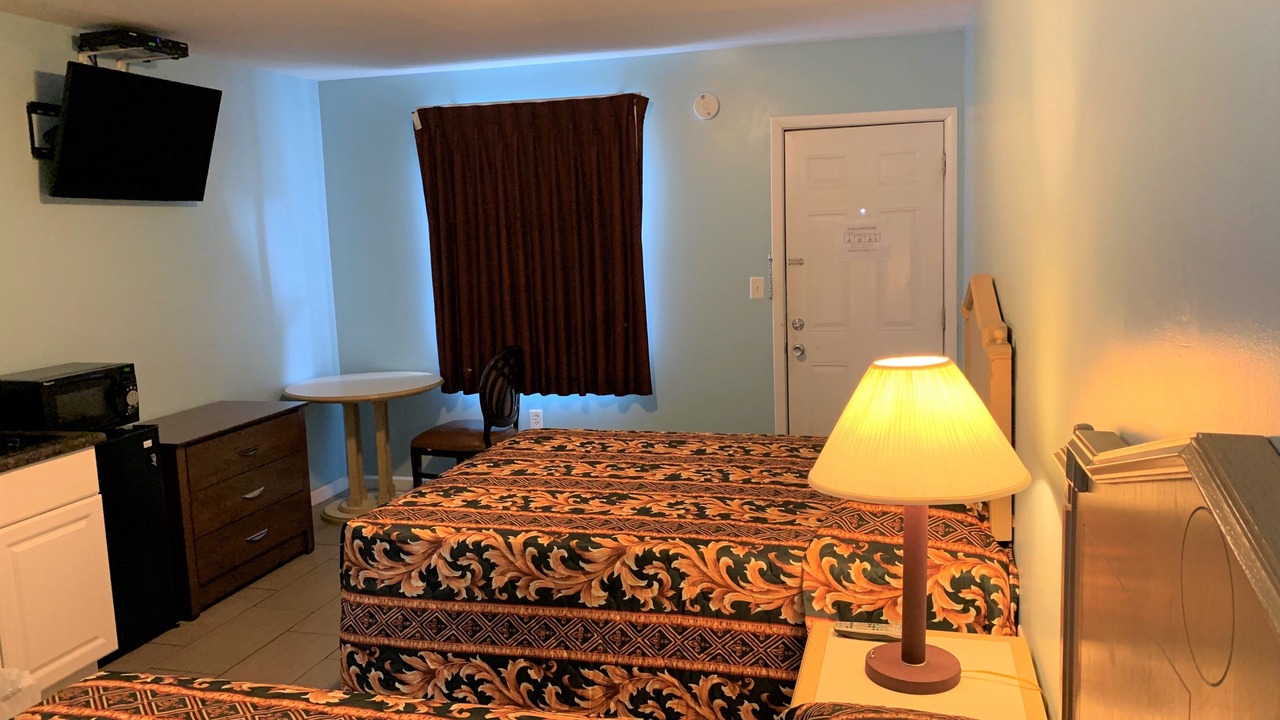 Photo of Bedroom in Seaside Heights