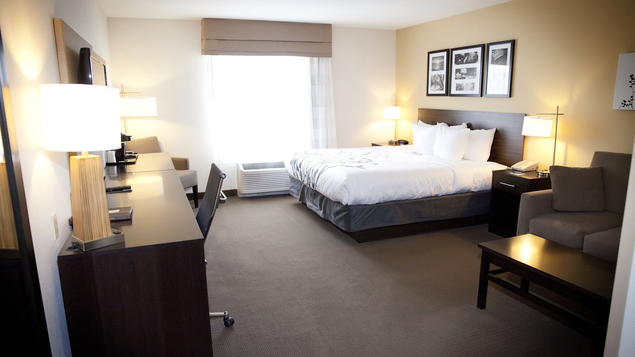Photo of Bedroom in Moundsville