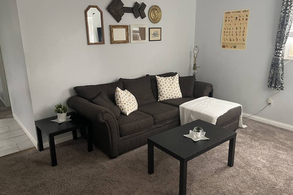 Photo of Livingroom in Huber Heights