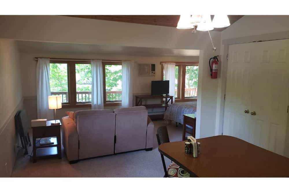 Photo of Livingroom in Finesville