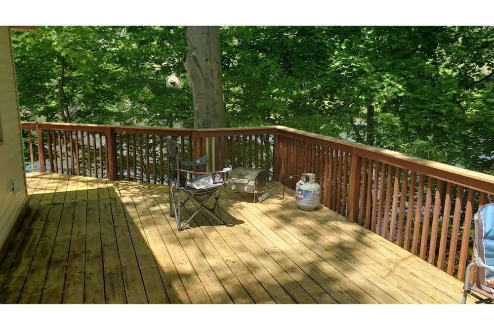 Photo of Patio Balcony in Finesville