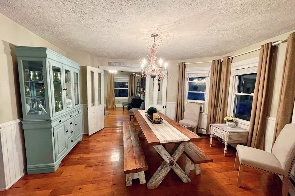 Photo of Bedroom in Elmira