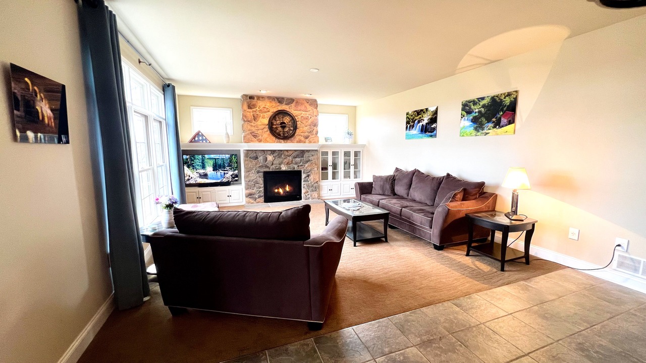 Photo of Livingroom in Lewisberry