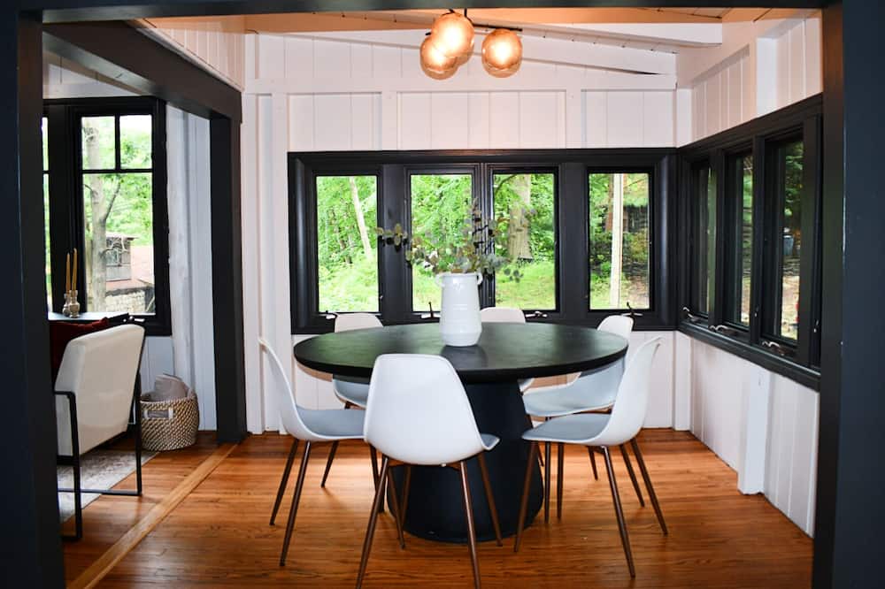 Photo of Kitchen in Hewitt