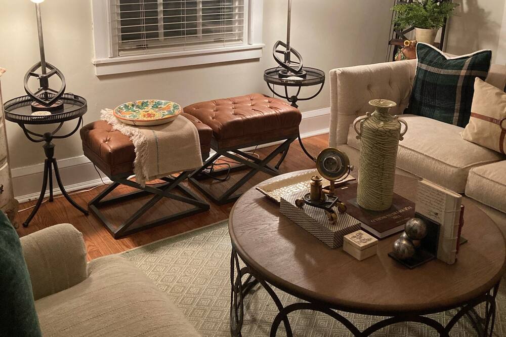 Photo of Livingroom in Haverford