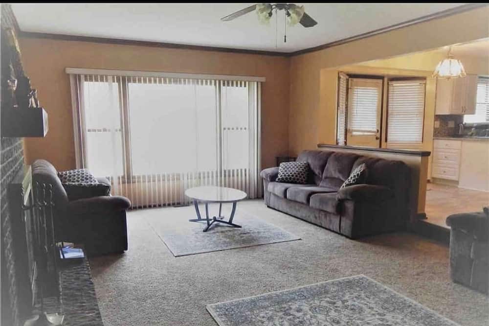 Photo of Livingroom in Parma