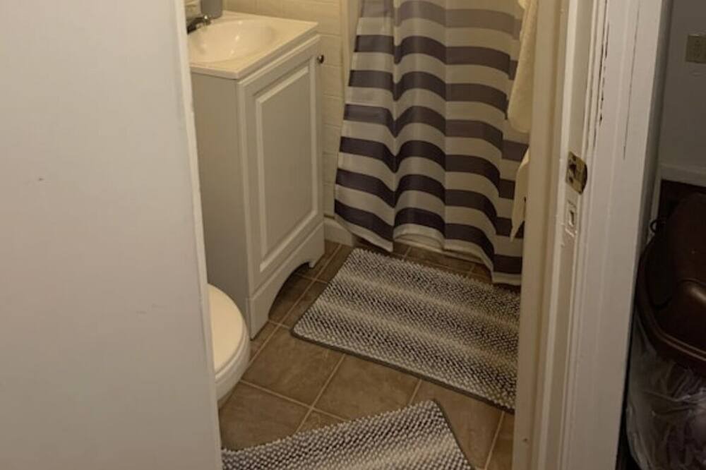 Photo of Bathroom in Grafton