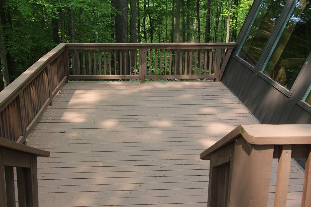 Photo of Outdoor in Treasure Lake