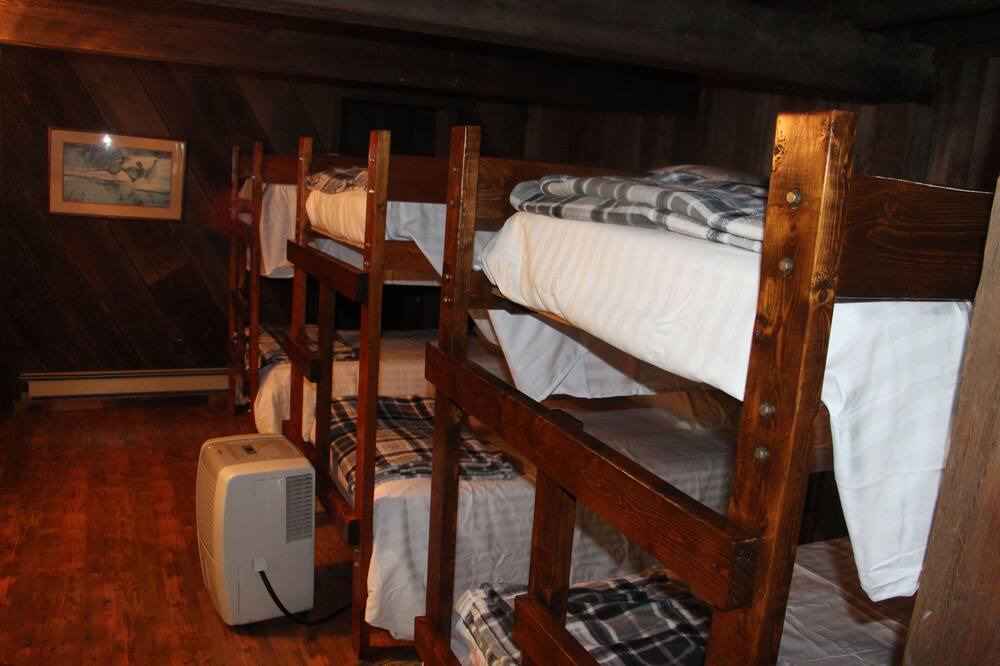 Photo of Bedroom in Treasure Lake
