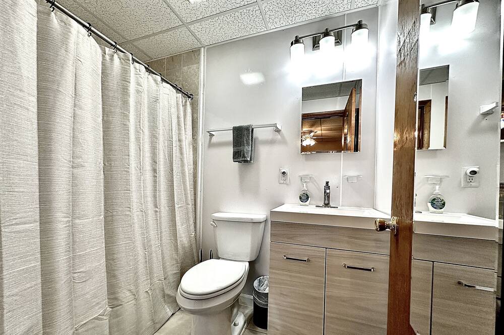 Photo of Bathroom in Swarthmore