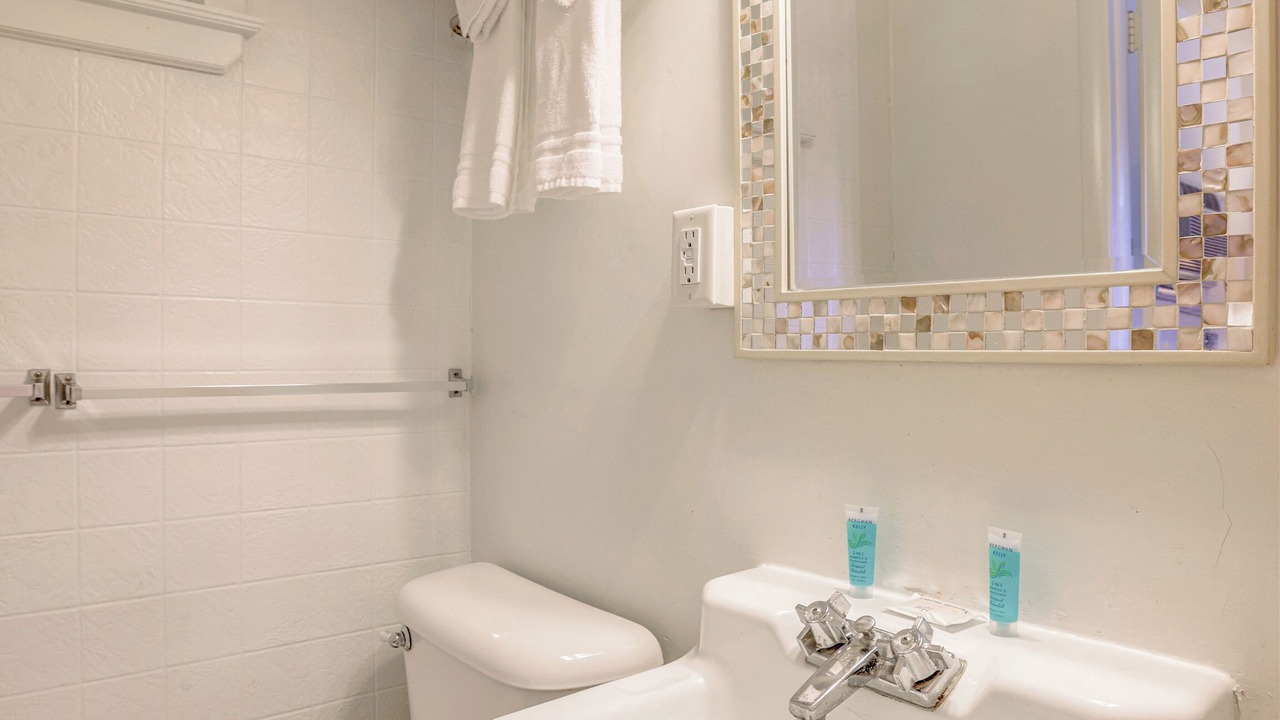 Photo of Bathroom in Short Creek