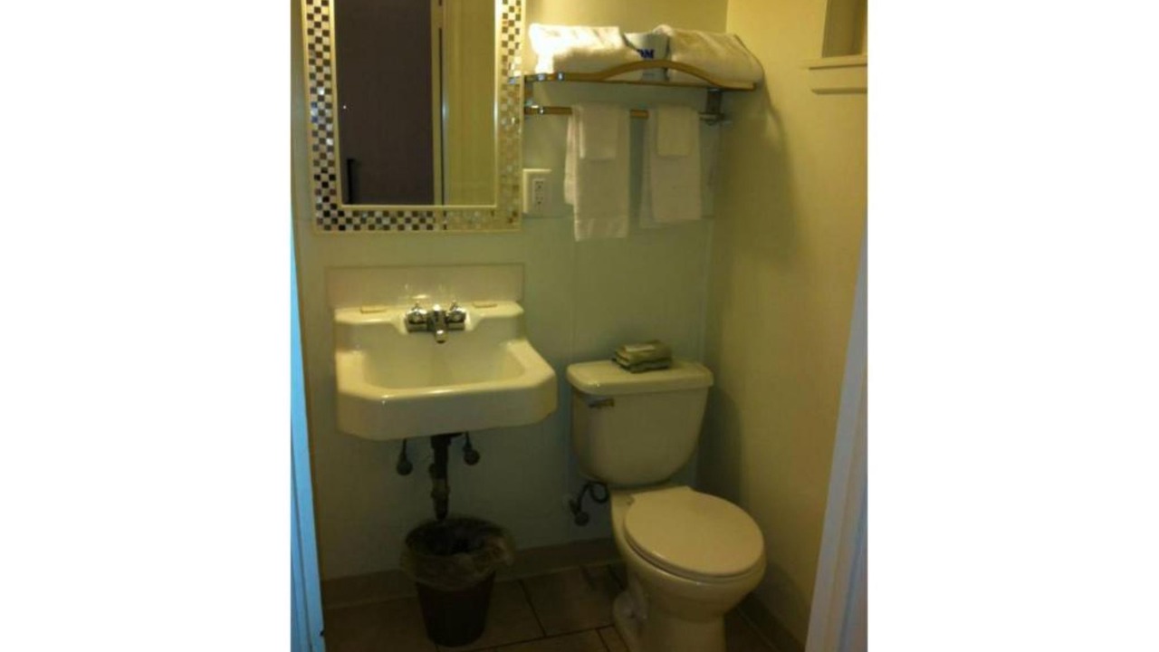 Photo of Bathroom in Short Creek