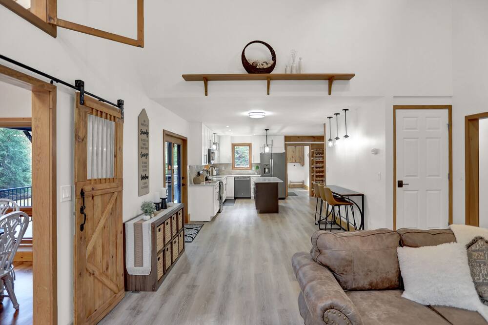 Photo of Livingroom in Duncannon