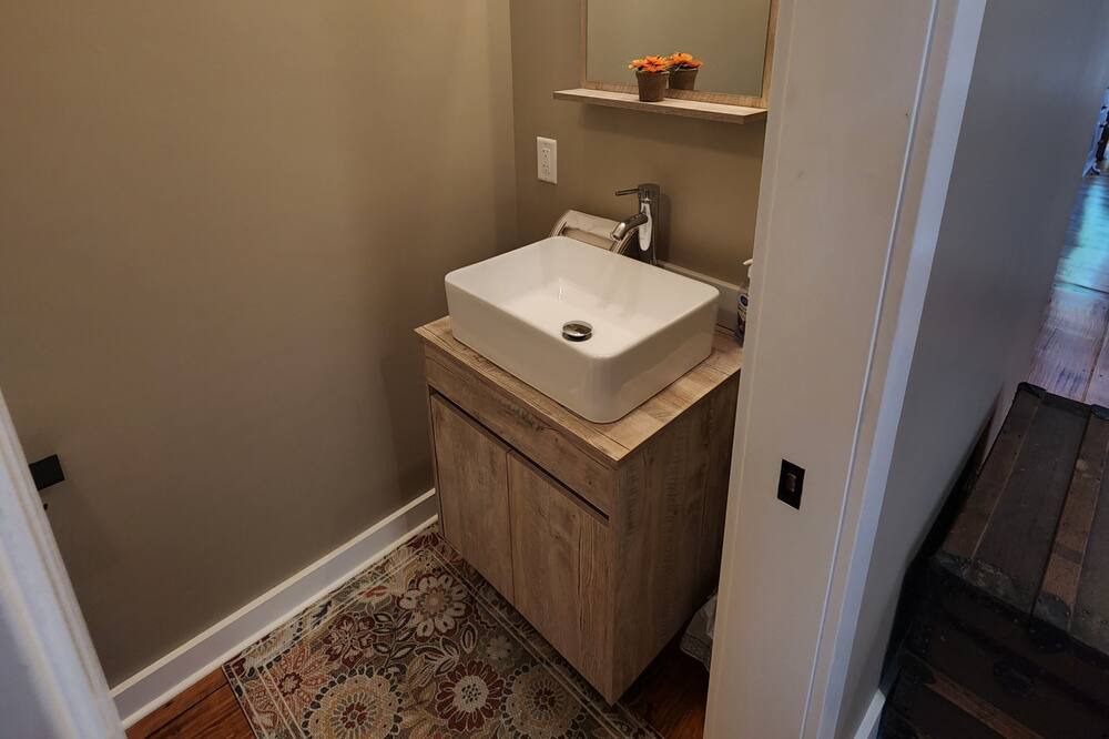 Photo of Bathroom in Lewisburg