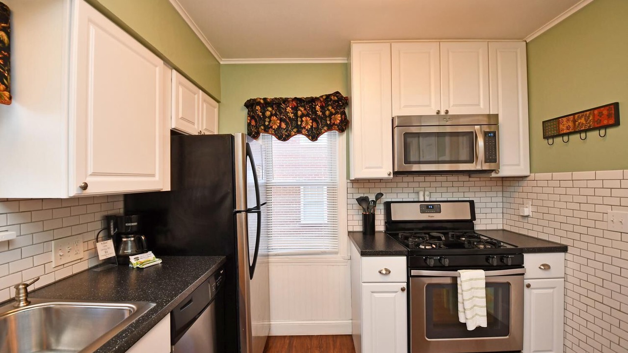 Photo of Kitchen in Roselawn Finance