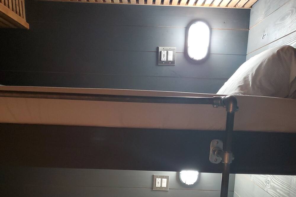Photo of Bedroom in Spring City