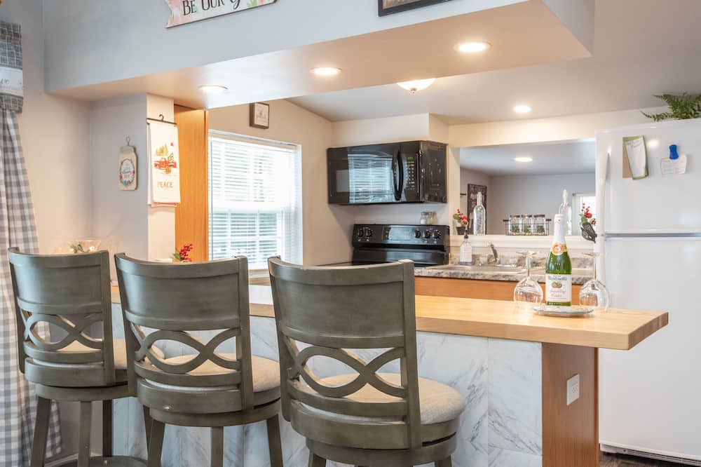 Photo of Kitchen in Green Point