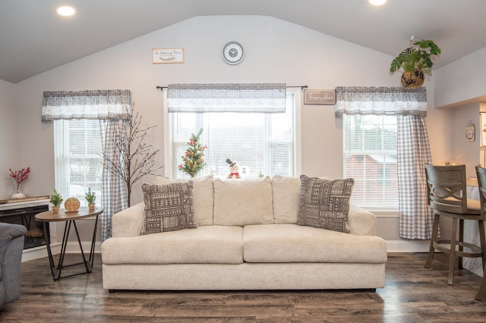 Photo of Livingroom in Green Point