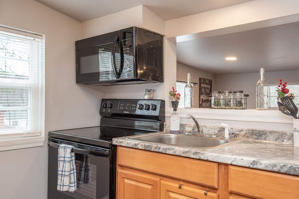 Photo of Kitchen in Green Point