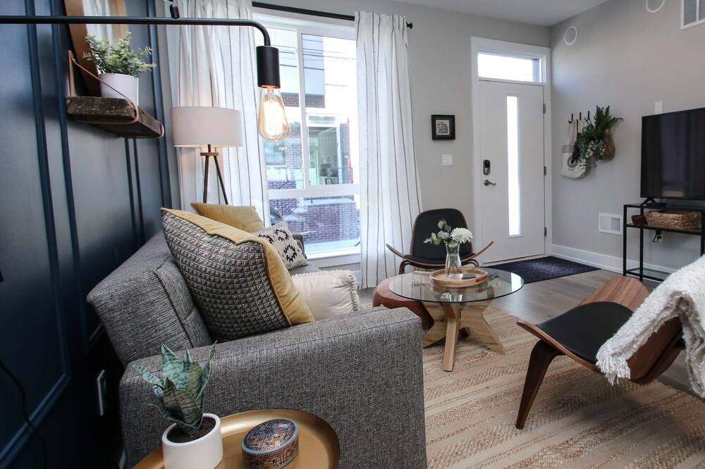 Photo of Livingroom in South Philadelphia