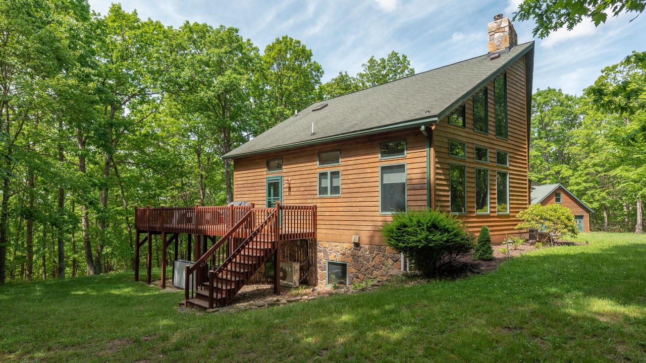 Photo of Outdoor in North Glade Hills
