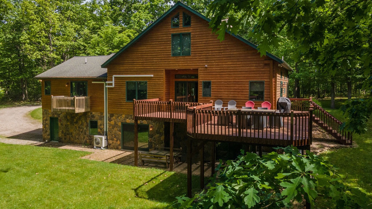 Photo of Outdoor in North Glade Hills