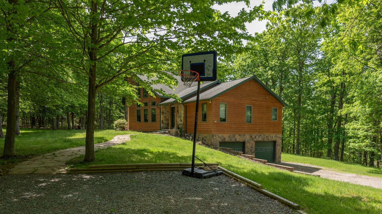 Photo of Outdoor in North Glade Hills