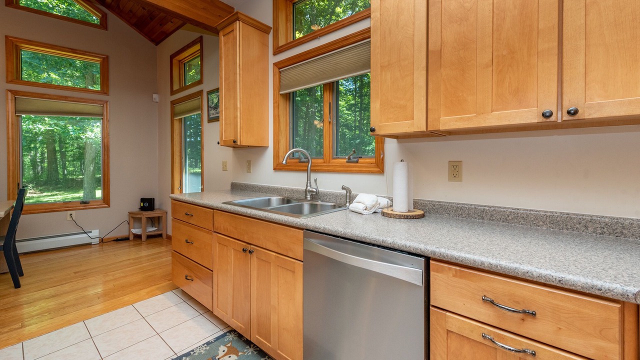 Photo of Kitchen in North Glade Hills