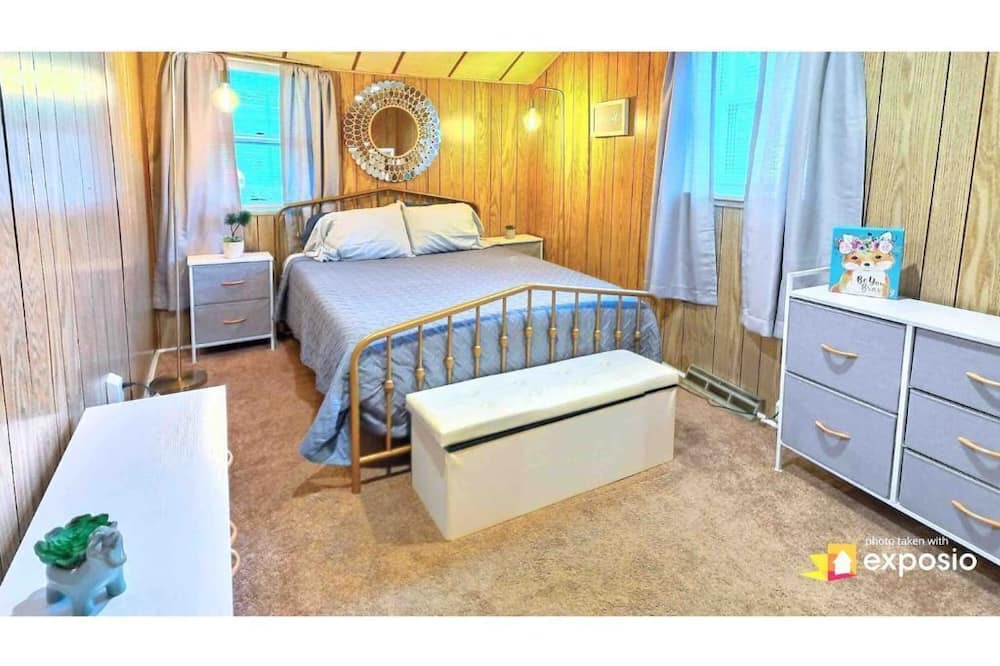 Photo of Bedroom in LaVale