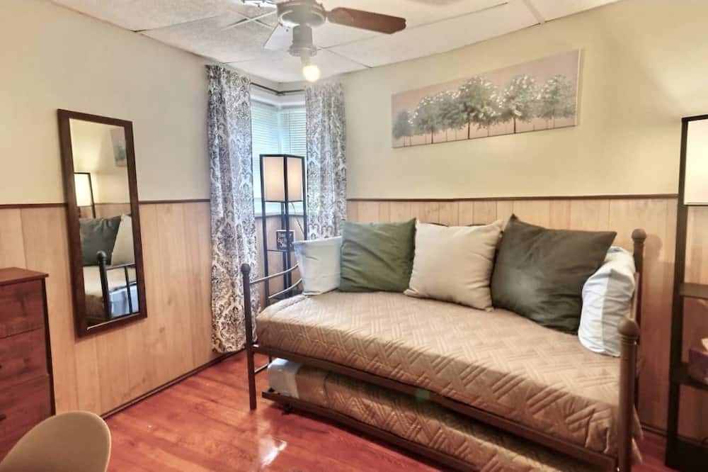 Photo of Bedroom in LaVale