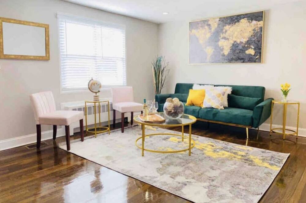 Photo of Livingroom in Lodi
