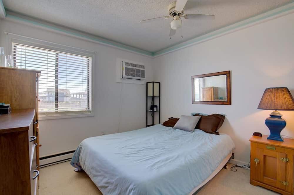Photo of Bedroom in Sneads Ferry