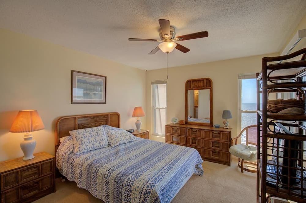 Photo of Bedroom in Sneads Ferry