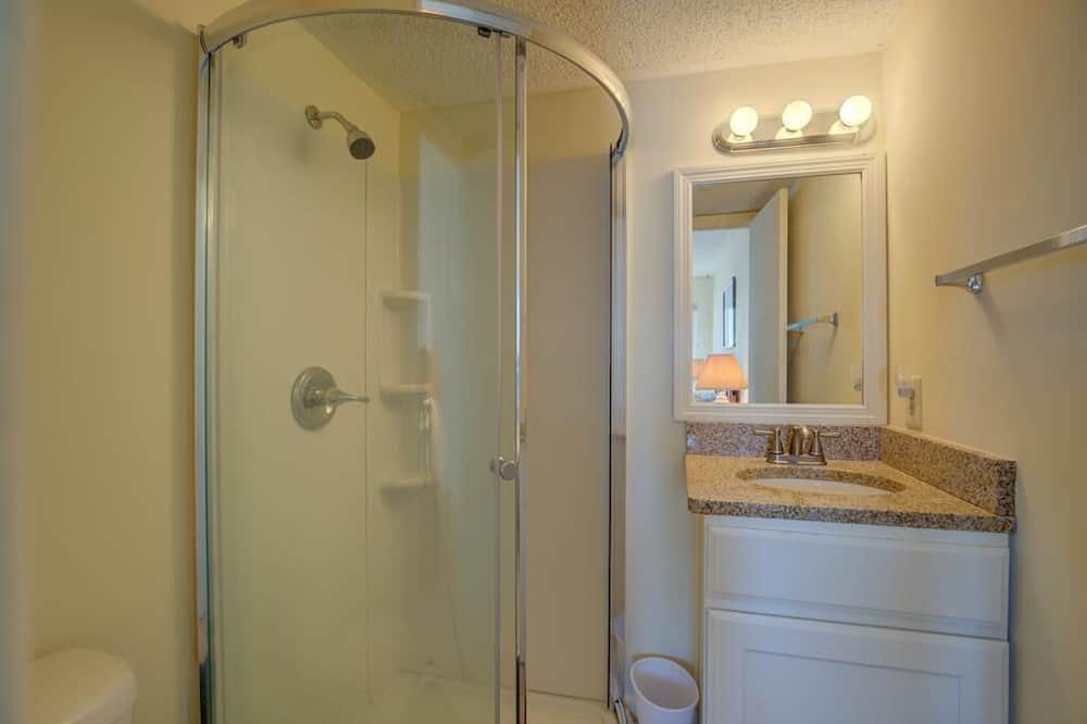 Photo of Bathroom in Sneads Ferry