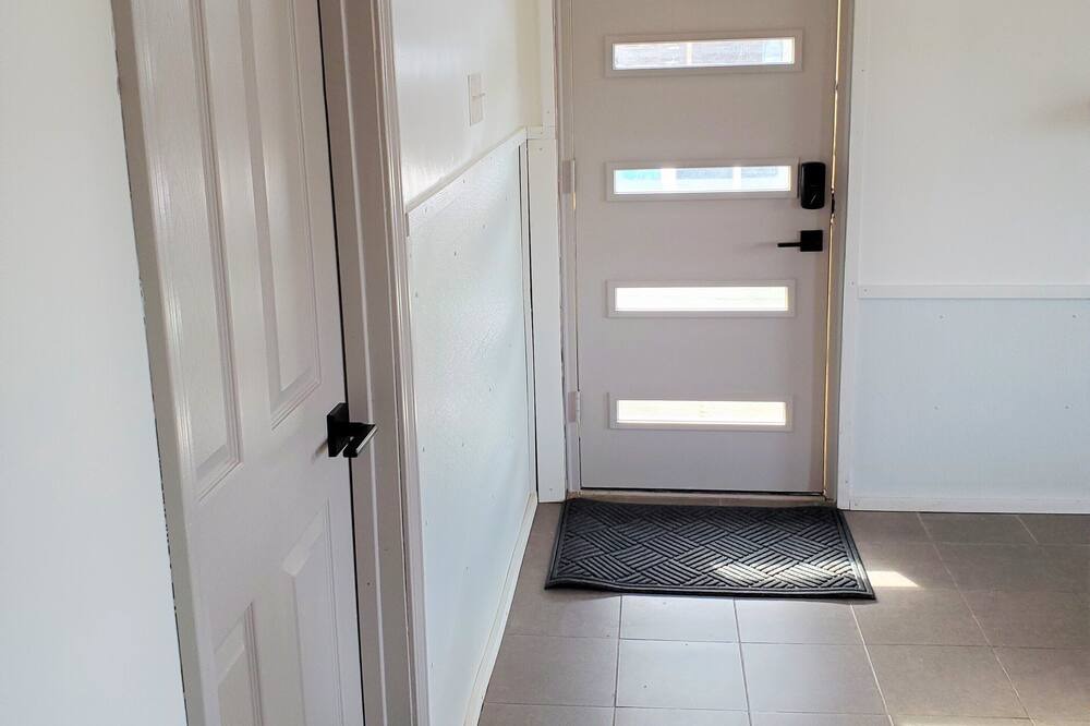 Photo of Bedroom in Davisville
