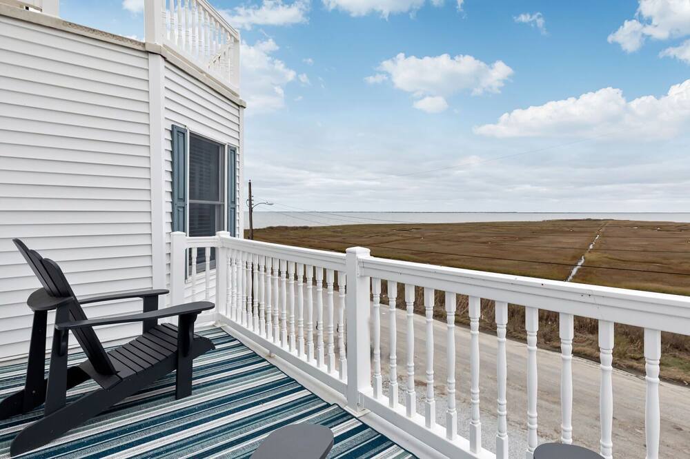 Photo of Patio Balcony in Tuckerton Beach