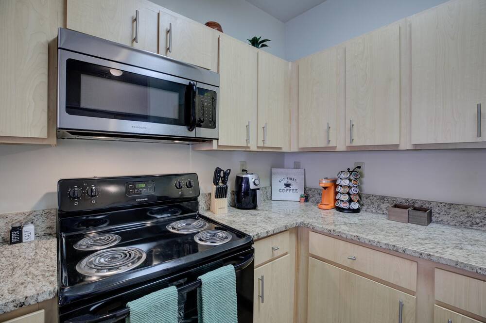 Photo of Kitchen in New Pathways