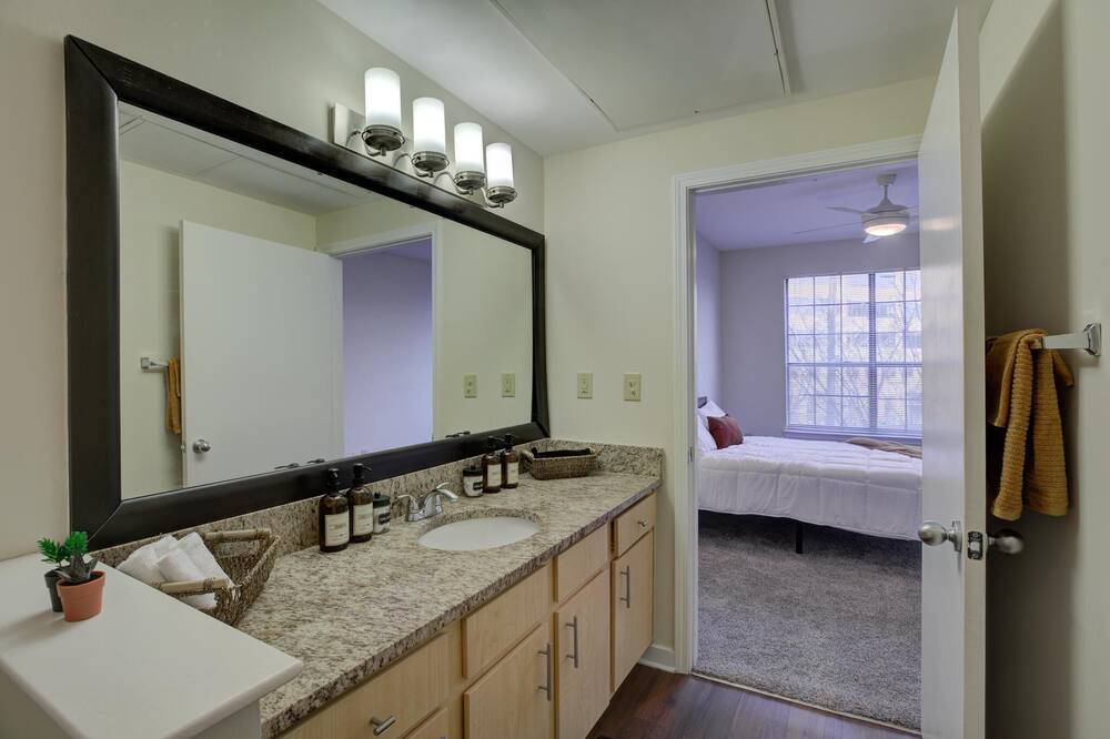 Photo of Bathroom in New Pathways