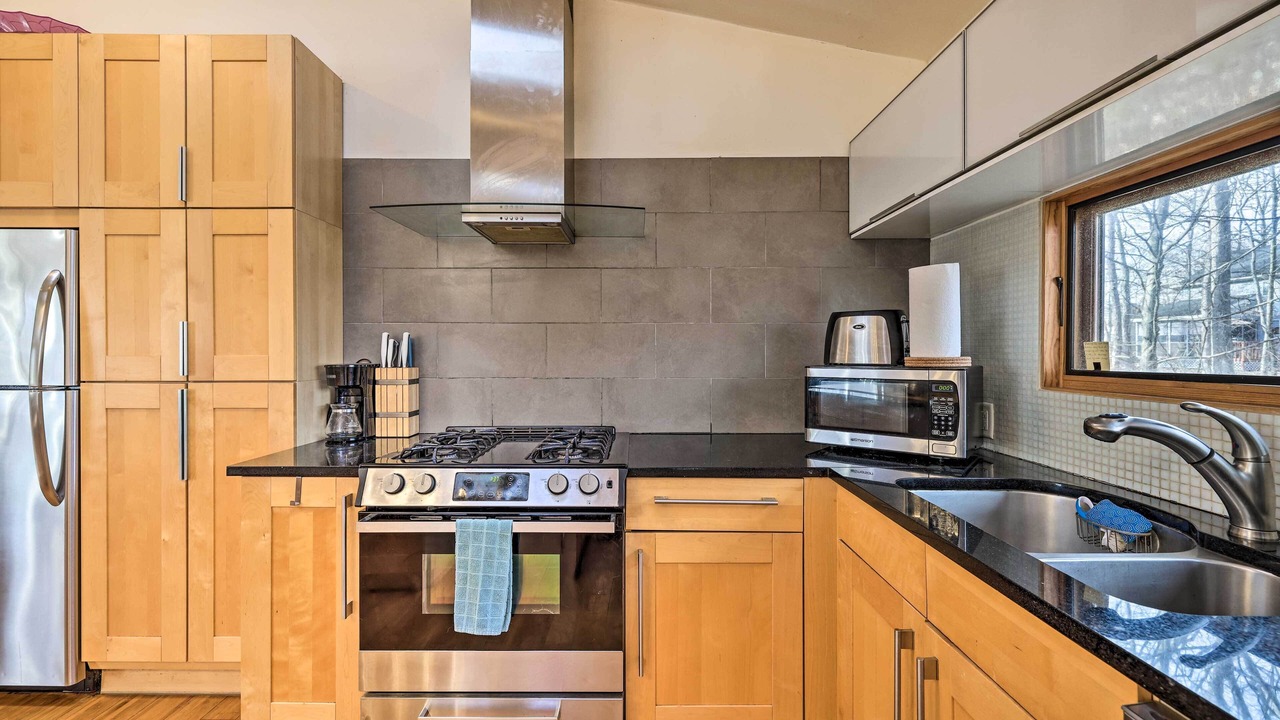 Photo of Kitchen in Tamiment