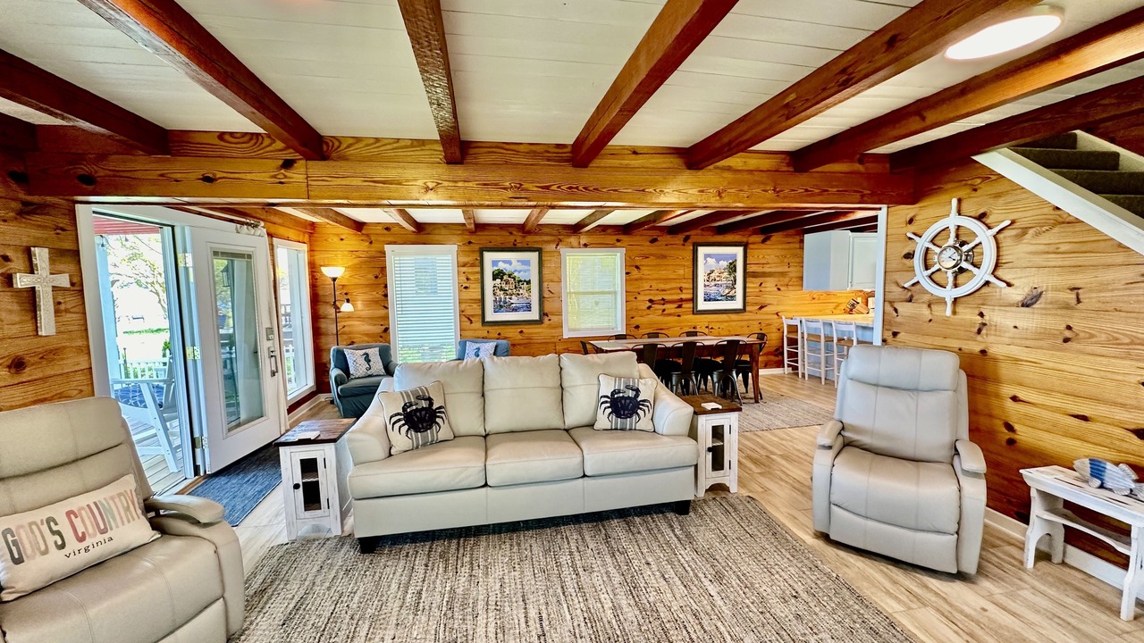 Photo of Livingroom in Tappahannock