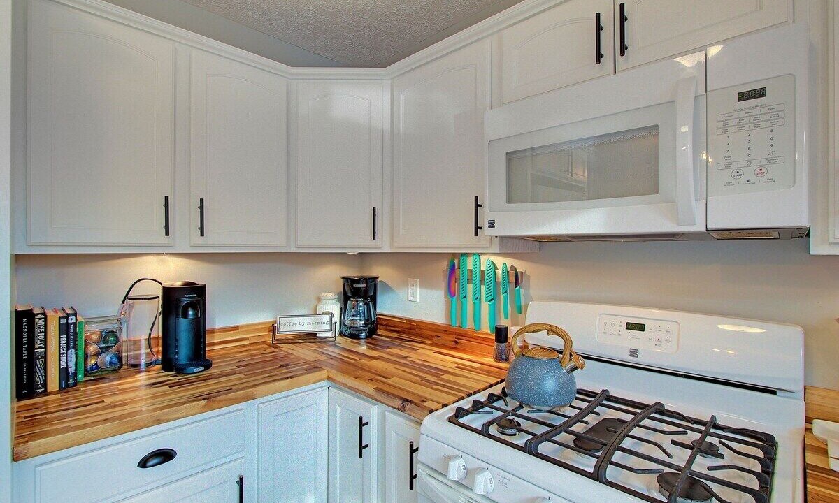 Photo of Kitchen in North Canton