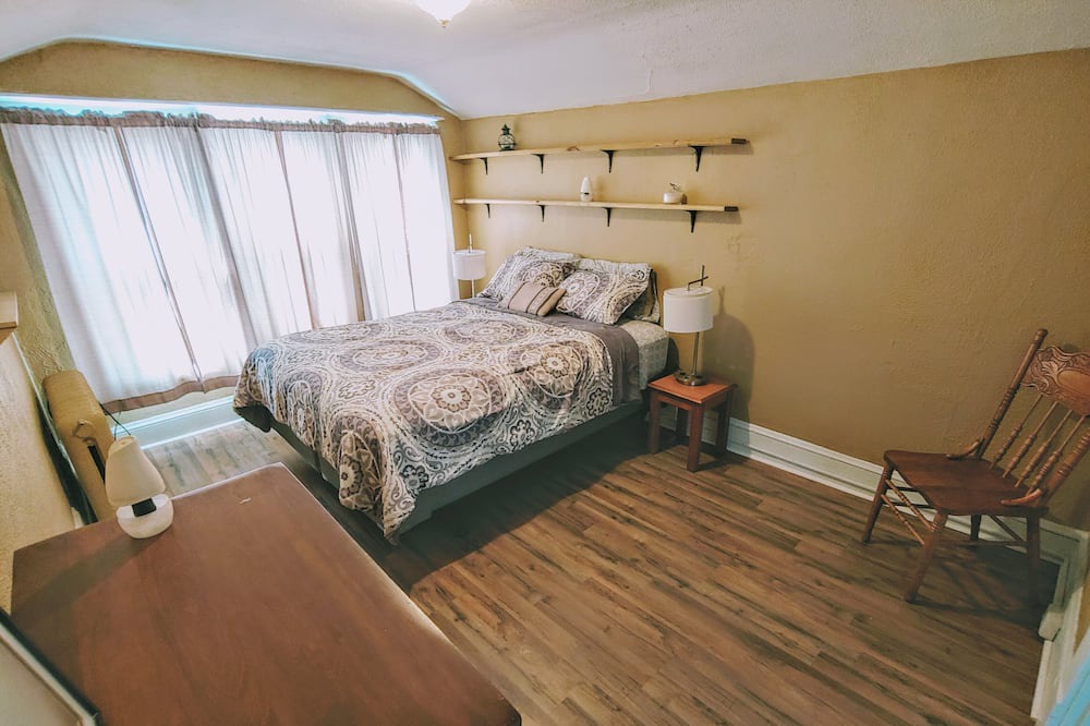 Photo of Bedroom in Ellerslie