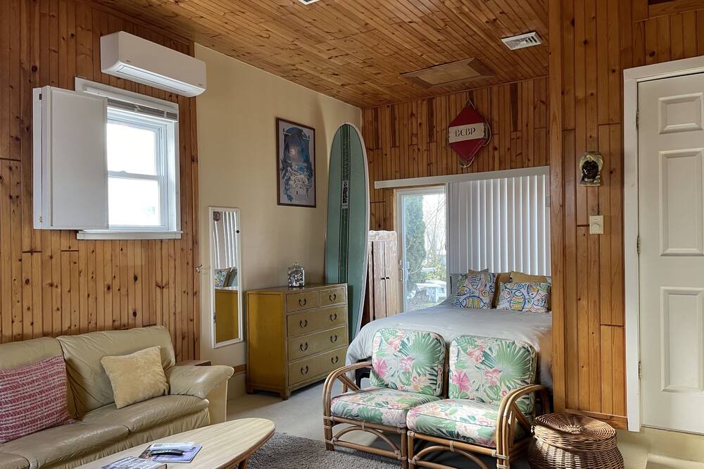 Photo of Livingroom in A-Zone