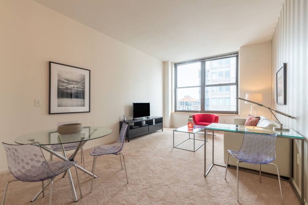 Photo of Livingroom in Downtown Jersey City