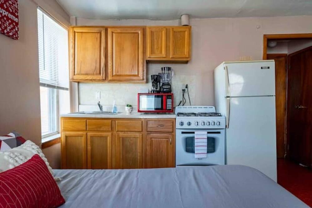 Photo of Bedroom in Spring Garden