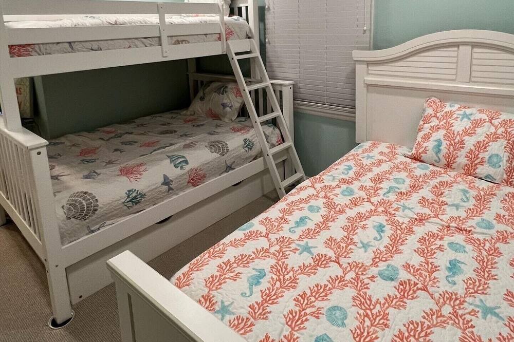 Photo of Bedroom in Sea Isle City