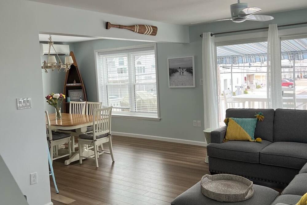 Photo of Livingroom in Sea Isle City