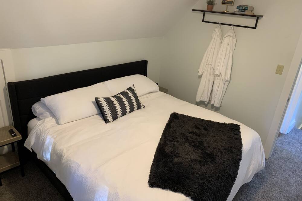 Photo of Bedroom in Cresco