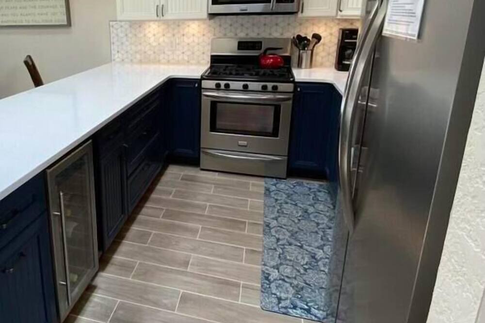 Photo of Kitchen in Townsend's Inlet