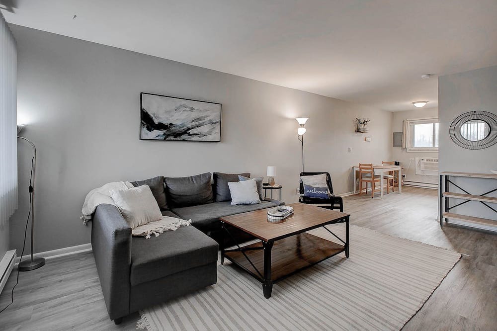 Photo of Livingroom in West Newton